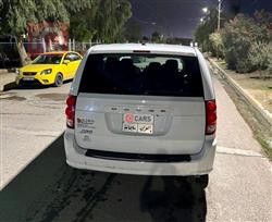 دودج جراند كارافان